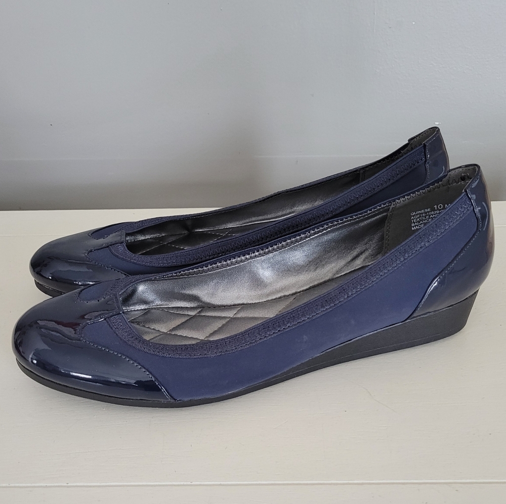 Andrew Geller blue wedge shoes